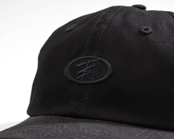 Boné Tropicalients All Black