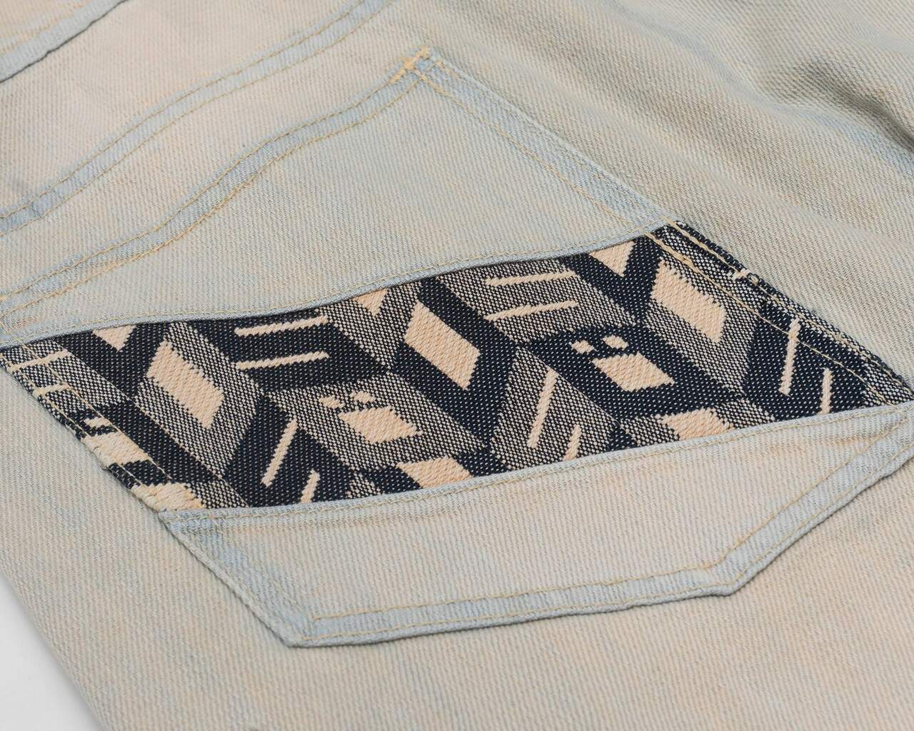 Calça Ous x Amni Jeans ¿ F/1919