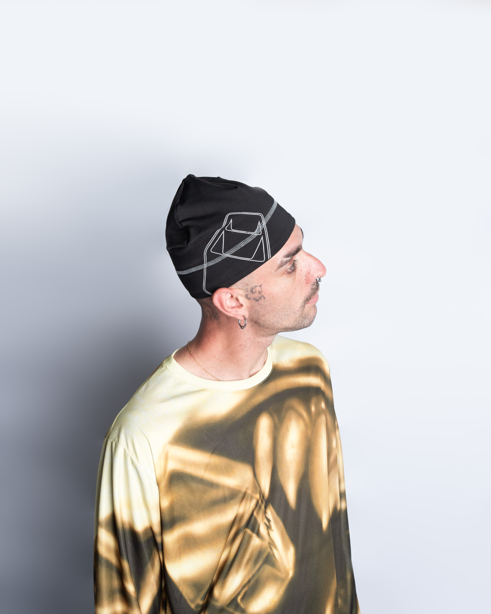 Touca Refletiva Block Logo Line Breu