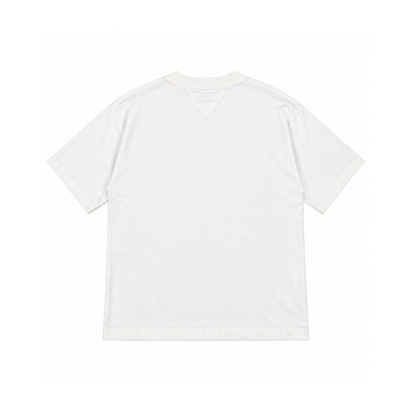 site-antigo-collab-down-block-31 Camiseta Boxy Block x Down Jacquards Negrinho do Pastoreio Off White